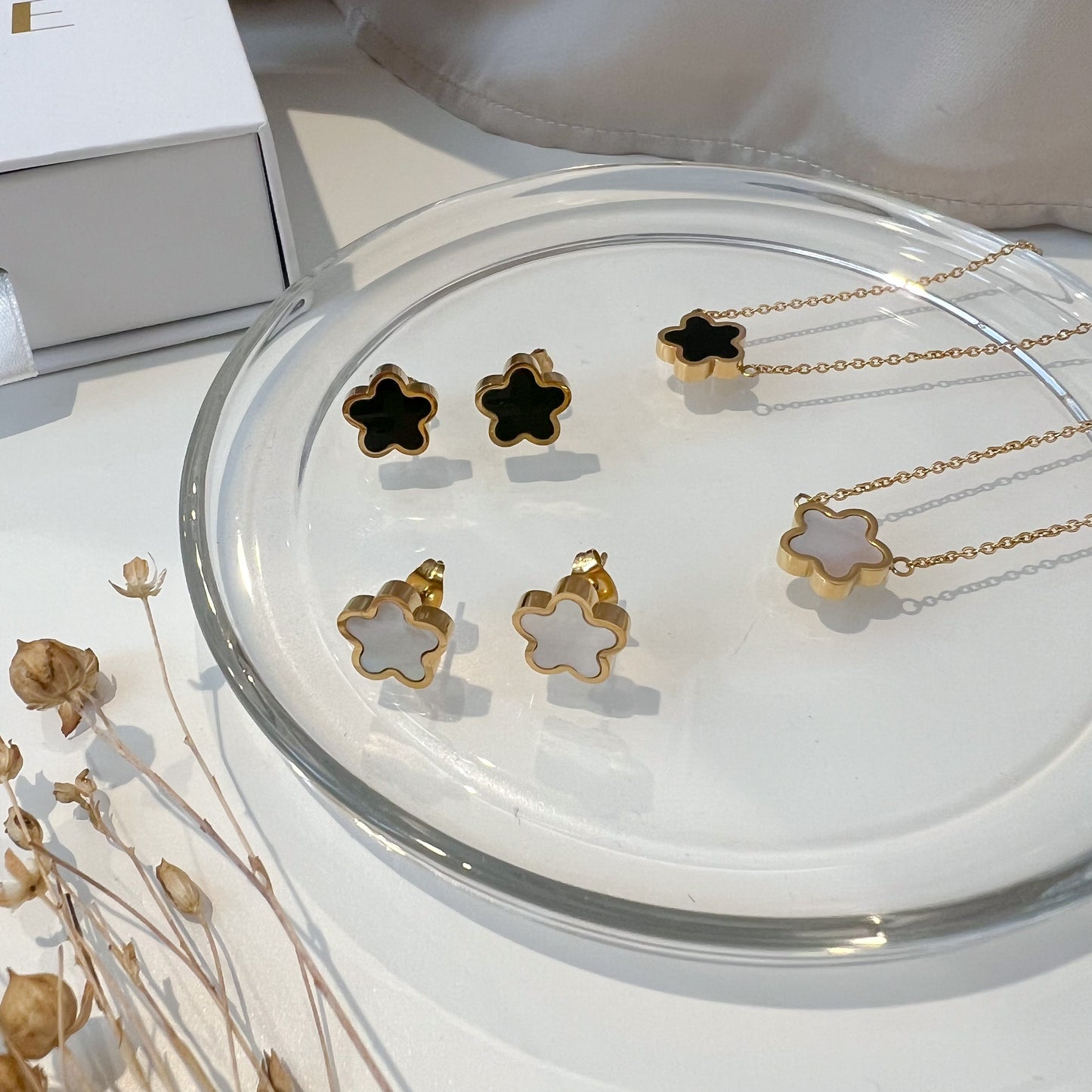 Eliza Necklace